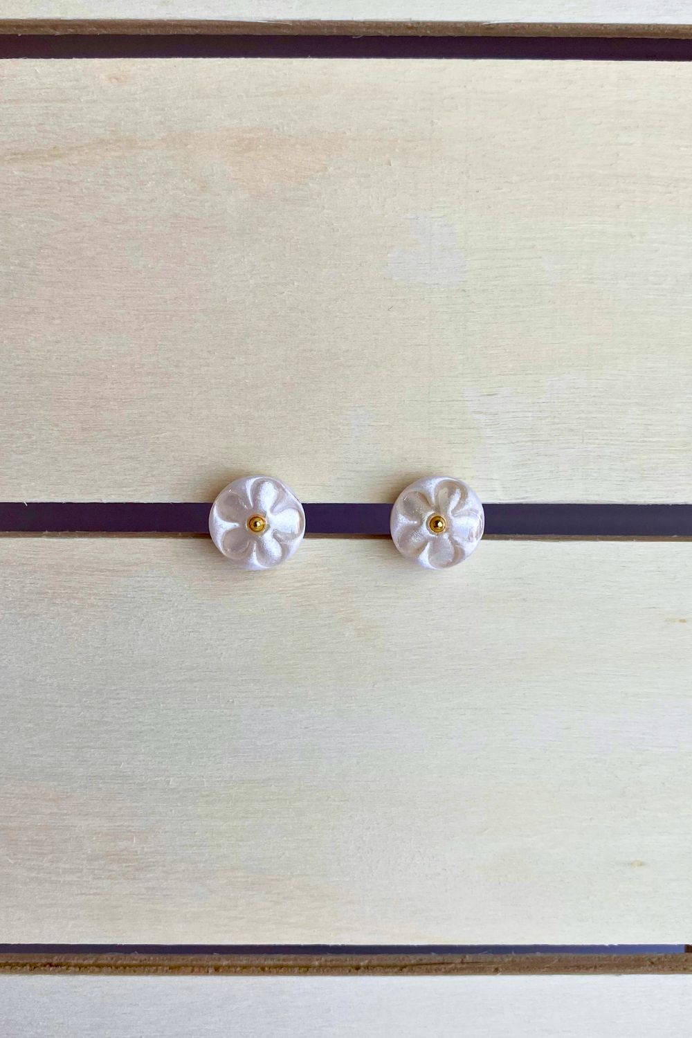 Pearly Daisy Studs