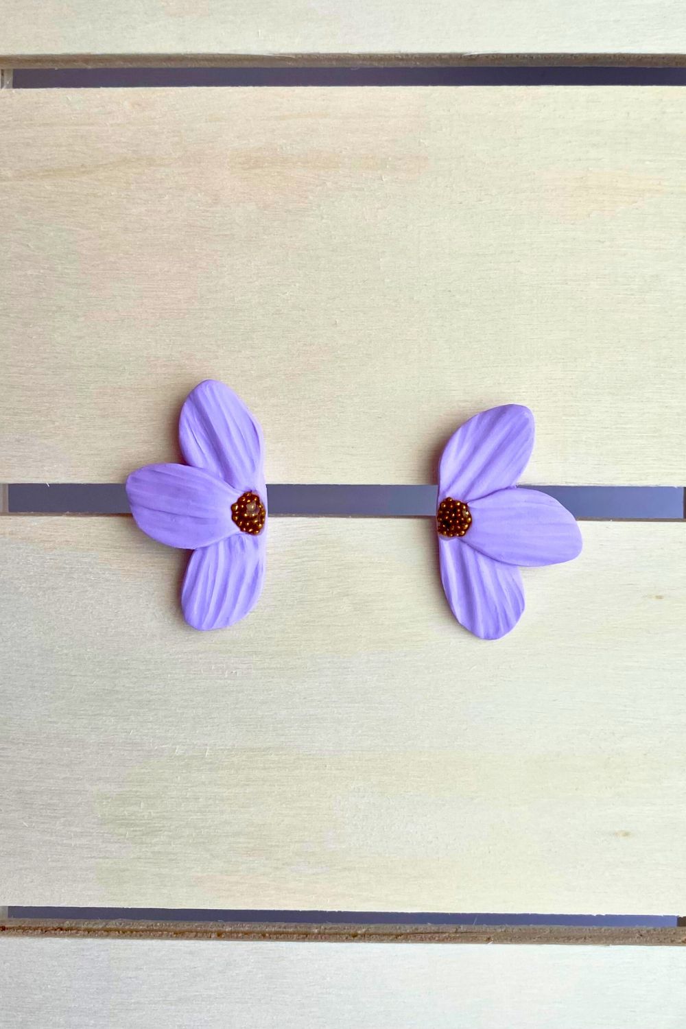 Sculpted Half Flower Studs - Spring Lilac